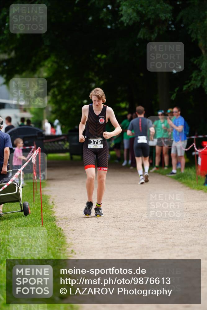 21.06.2026 - 29. Vierlanden-Triathlon LAZAROV Photography http://msf.ph/oto/9876613 21.06.2026 10:46:50 Laufen 379 meine-sportfotos.de