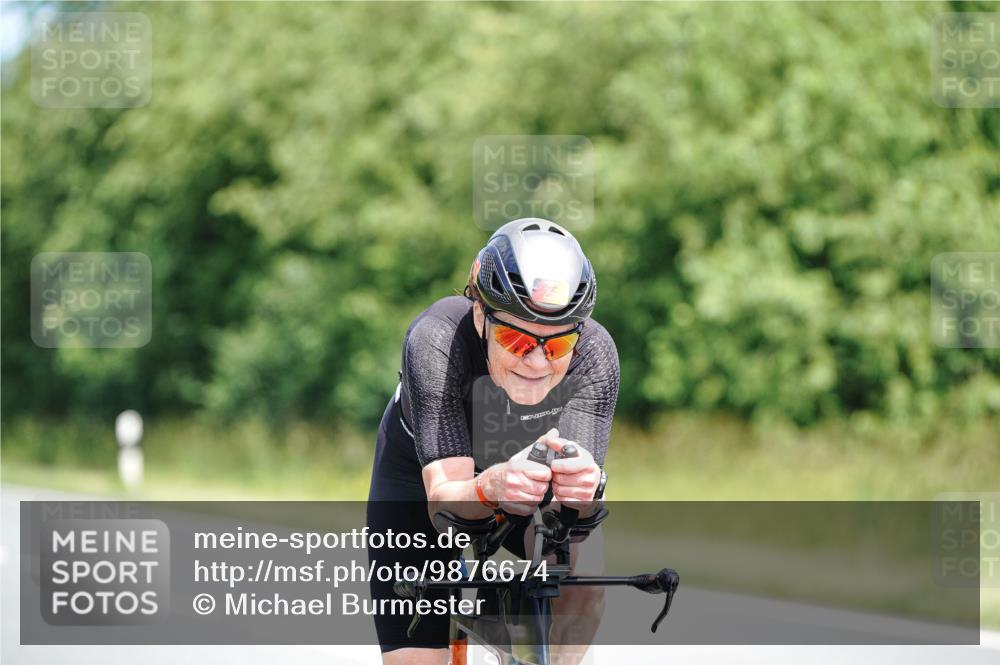 21.06.2026 - Viking Triathlon Michael Burmester http://msf.ph/oto/9876674 21.06.2026 12:56:30 Radfahren 33, 113, 137, 255, 357, 489 meine-sportfotos.de