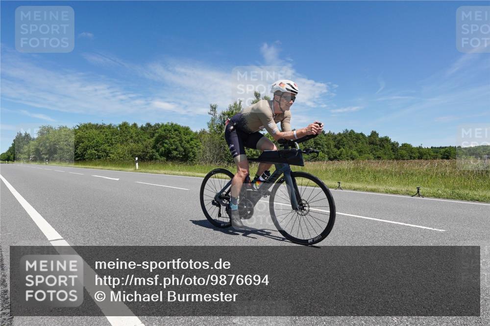 21.06.2026 - Viking Triathlon Michael Burmester http://msf.ph/oto/9876694 21.06.2026 13:34:23 Radfahren 498 meine-sportfotos.de