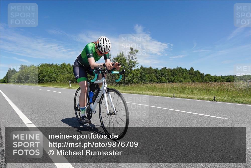 21.06.2026 - Viking Triathlon Michael Burmester http://msf.ph/oto/9876709 21.06.2026 13:34:58 Radfahren 264, 346 meine-sportfotos.de