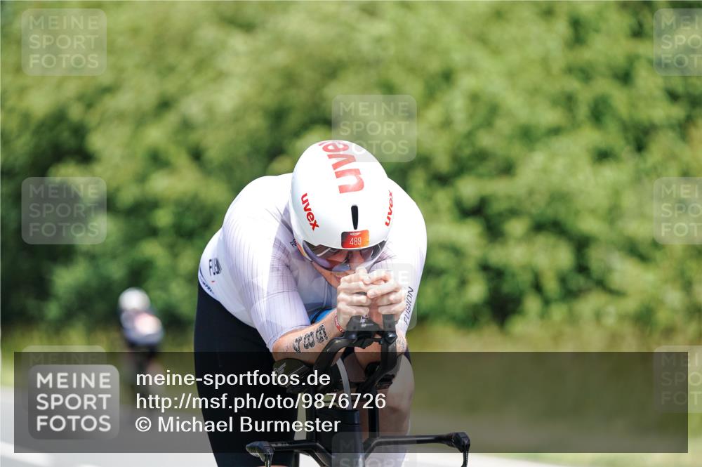 21.06.2026 - Viking Triathlon Michael Burmester http://msf.ph/oto/9876726 21.06.2026 12:56:37 Radfahren 113, 255, 489 meine-sportfotos.de
