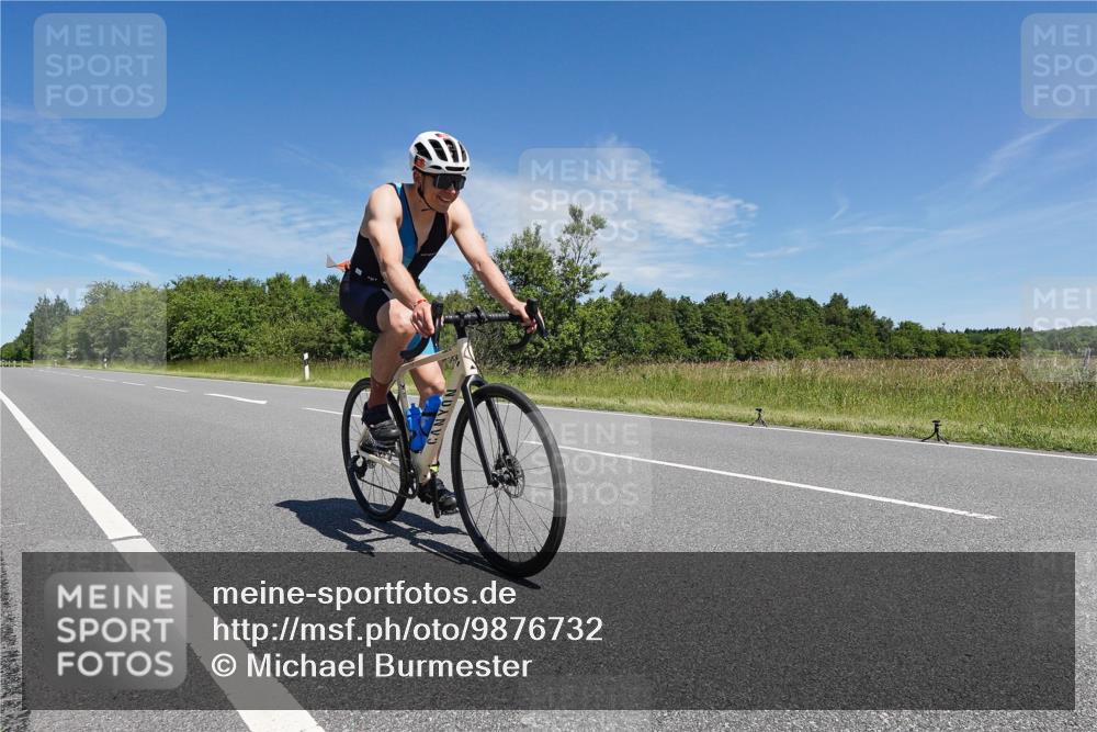 21.06.2026 - Viking Triathlon Michael Burmester http://msf.ph/oto/9876732 21.06.2026 13:37:07 Radfahren  meine-sportfotos.de