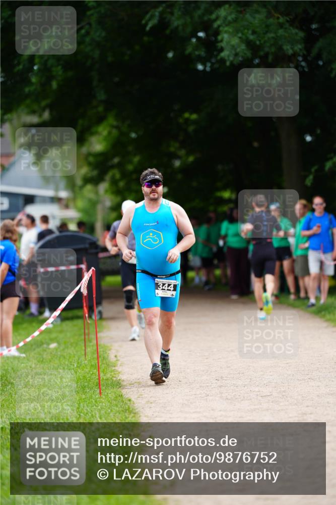 21.06.2026 - 29. Vierlanden-Triathlon LAZAROV Photography http://msf.ph/oto/9876752 21.06.2026 10:48:11 Laufen 344 meine-sportfotos.de