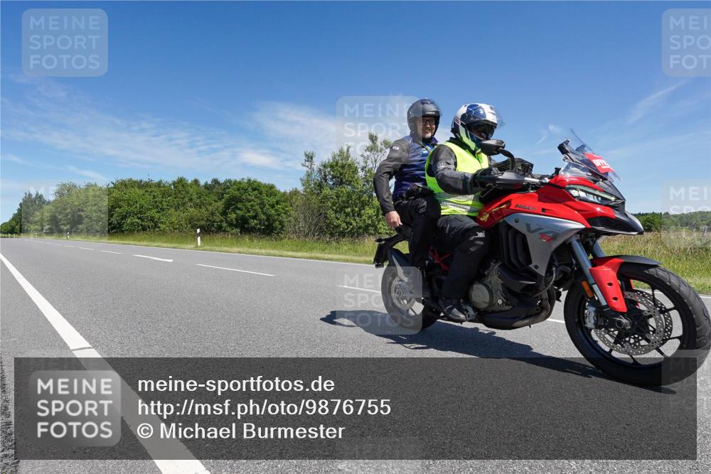 21.06.2026 - Viking Triathlon Michael Burmester http://msf.ph/oto/9876755 21.06.2026 13:37:52 Radfahren  meine-sportfotos.de