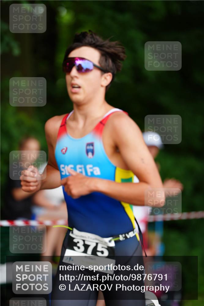 21.06.2026 - 29. Vierlanden-Triathlon LAZAROV Photography http://msf.ph/oto/9876791 21.06.2026 10:48:38 Laufen 375, 1000 meine-sportfotos.de