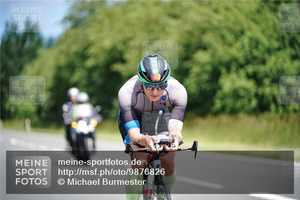 21.06.2026 - Viking Triathlon Michael Burmester http://msf.ph/oto/9876826 21.06.2026 12:57:38 Radfahren 77, 77, 85, 88, 93, 141, 199, 274, 304, 315, 393, 492, 497, 513, 571 meine-sportfotos.de
