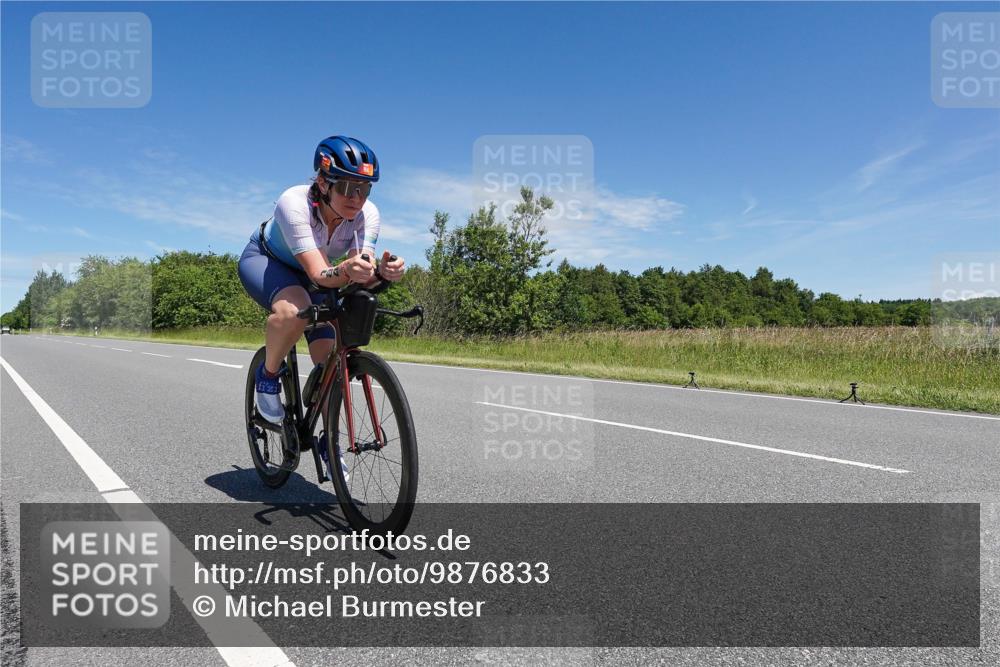 21.06.2026 - Viking Triathlon Michael Burmester http://msf.ph/oto/9876833 21.06.2026 13:41:42 Radfahren 424 meine-sportfotos.de