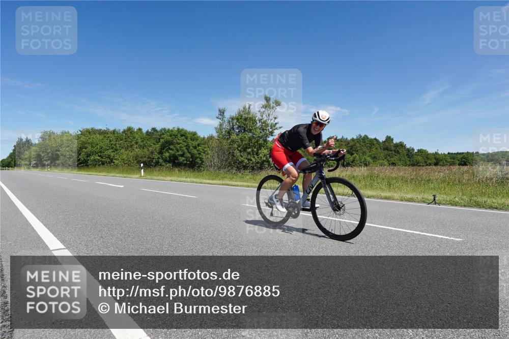 21.06.2026 - Viking Triathlon Michael Burmester http://msf.ph/oto/9876885 21.06.2026 13:46:01 Radfahren 190 meine-sportfotos.de