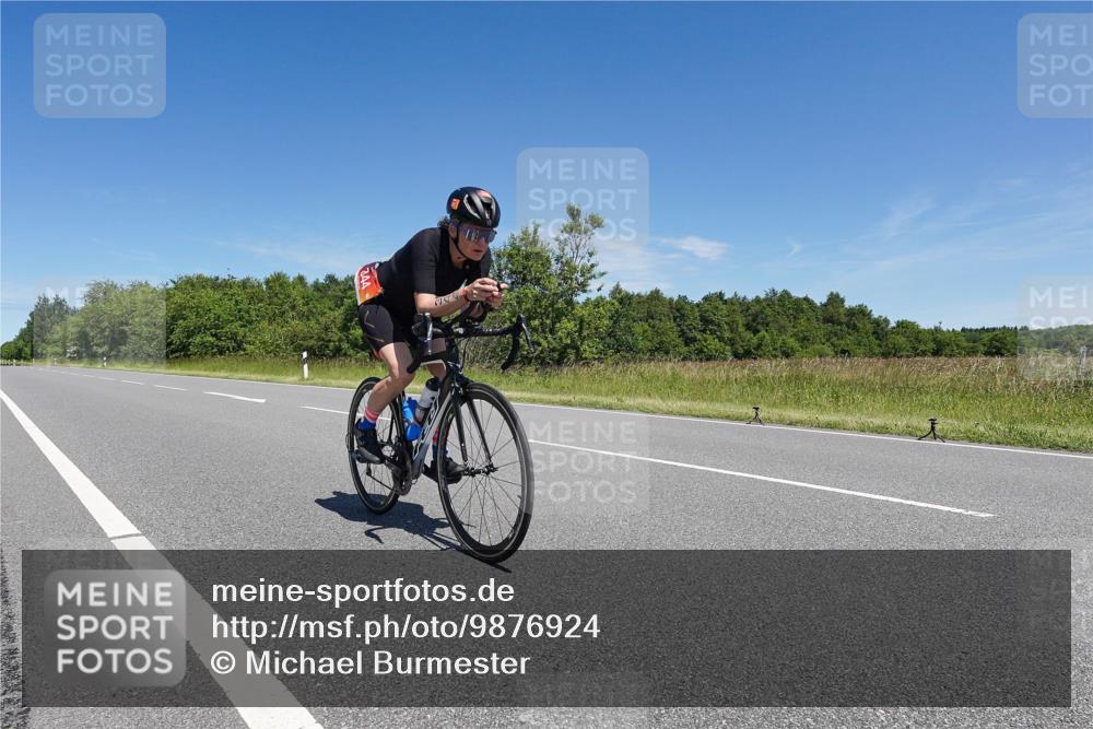 21.06.2026 - Viking Triathlon Michael Burmester http://msf.ph/oto/9876924 21.06.2026 13:50:05 Radfahren 344 meine-sportfotos.de