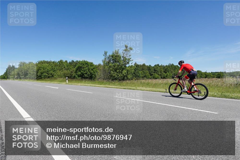 21.06.2026 - Viking Triathlon Michael Burmester http://msf.ph/oto/9876947 21.06.2026 13:57:25 Radfahren  meine-sportfotos.de