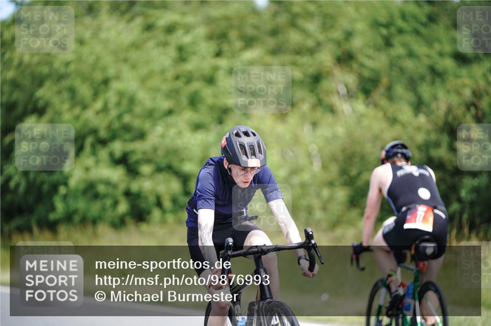 21.06.2026 - Viking Triathlon Michael Burmester http://msf.ph/oto/9876993 21.06.2026 12:58:25 Radfahren 60, 96, 96, 167, 244, 298, 562, 646 meine-sportfotos.de