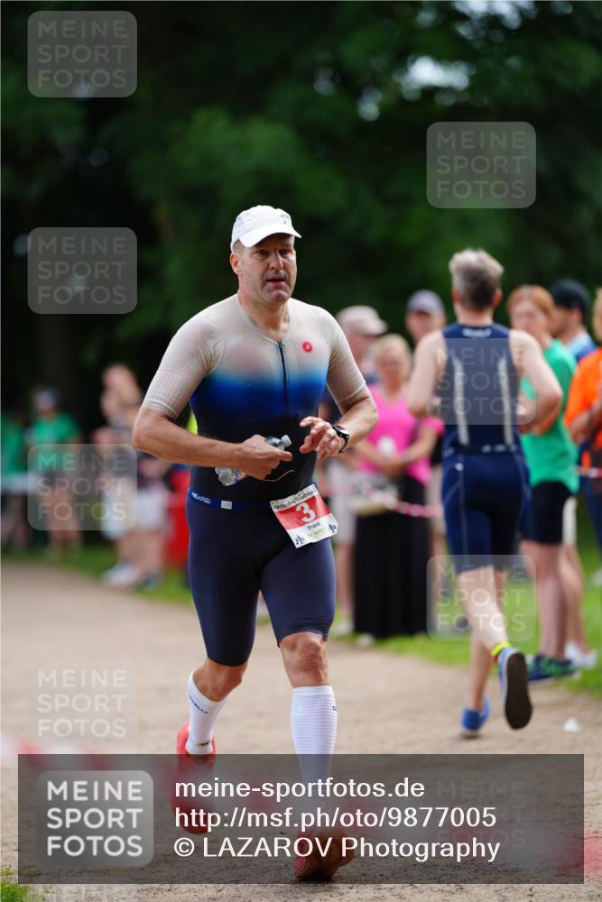 21.06.2026 - 29. Vierlanden-Triathlon LAZAROV Photography http://msf.ph/oto/9877005 21.06.2026 10:51:09 Laufen  meine-sportfotos.de