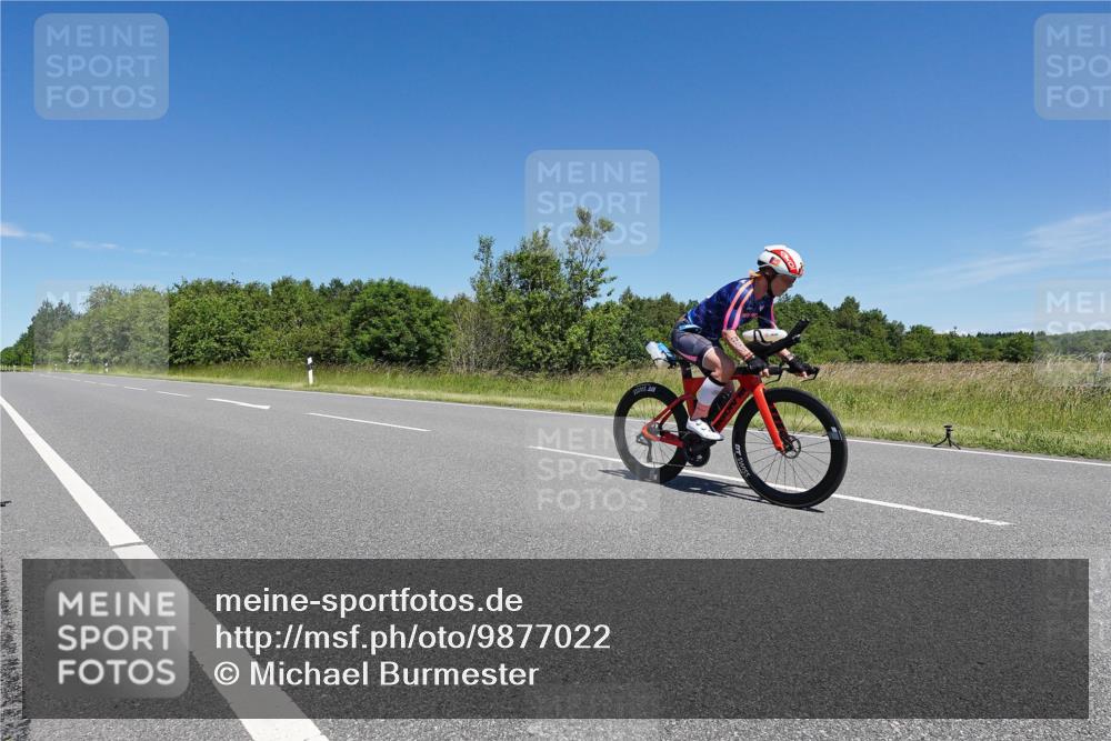 21.06.2026 - Viking Triathlon Michael Burmester http://msf.ph/oto/9877022 21.06.2026 14:21:10 Radfahren 368 meine-sportfotos.de