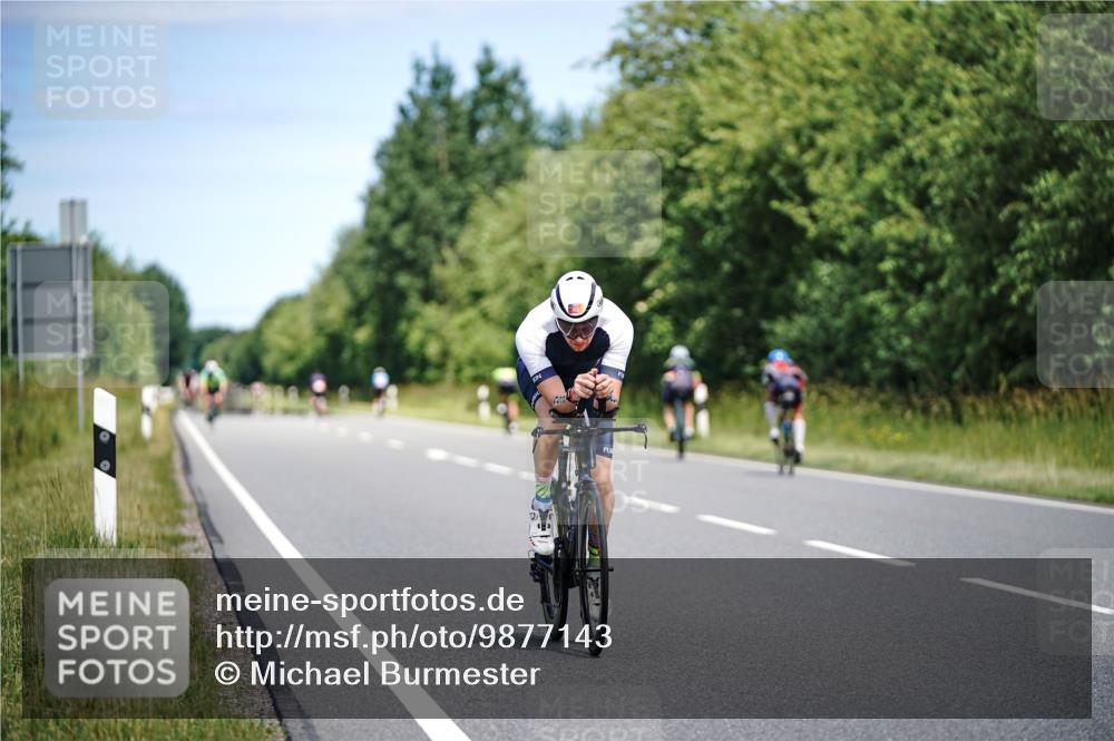 21.06.2026 - Viking Triathlon Michael Burmester http://msf.ph/oto/9877143 21.06.2026 12:59:25 Radfahren 493, 640 meine-sportfotos.de