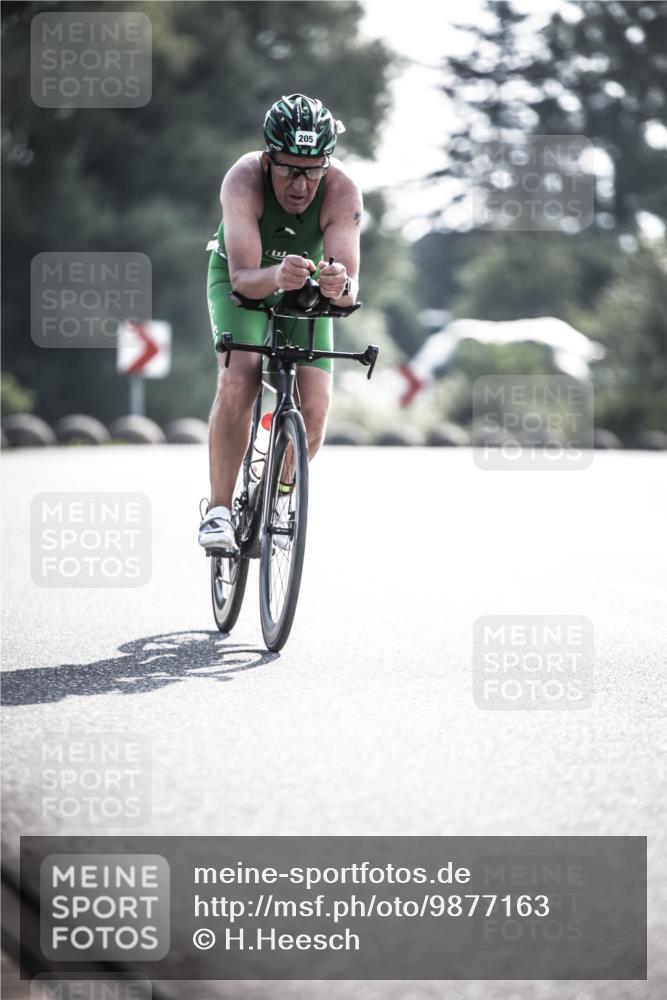 21.06.2026 - 29. Vierlanden-Triathlon H.Heesch http://msf.ph/oto/9877163 21.06.2026 09:02:24 Radfahren 205 meine-sportfotos.de