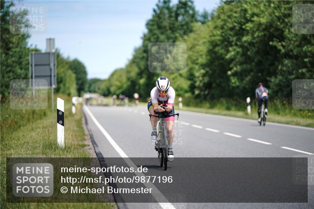 21.06.2026 - Viking Triathlon Michael Burmester http://msf.ph/oto/9877196 21.06.2026 12:59:47 Radfahren 185, 337, 378 meine-sportfotos.de