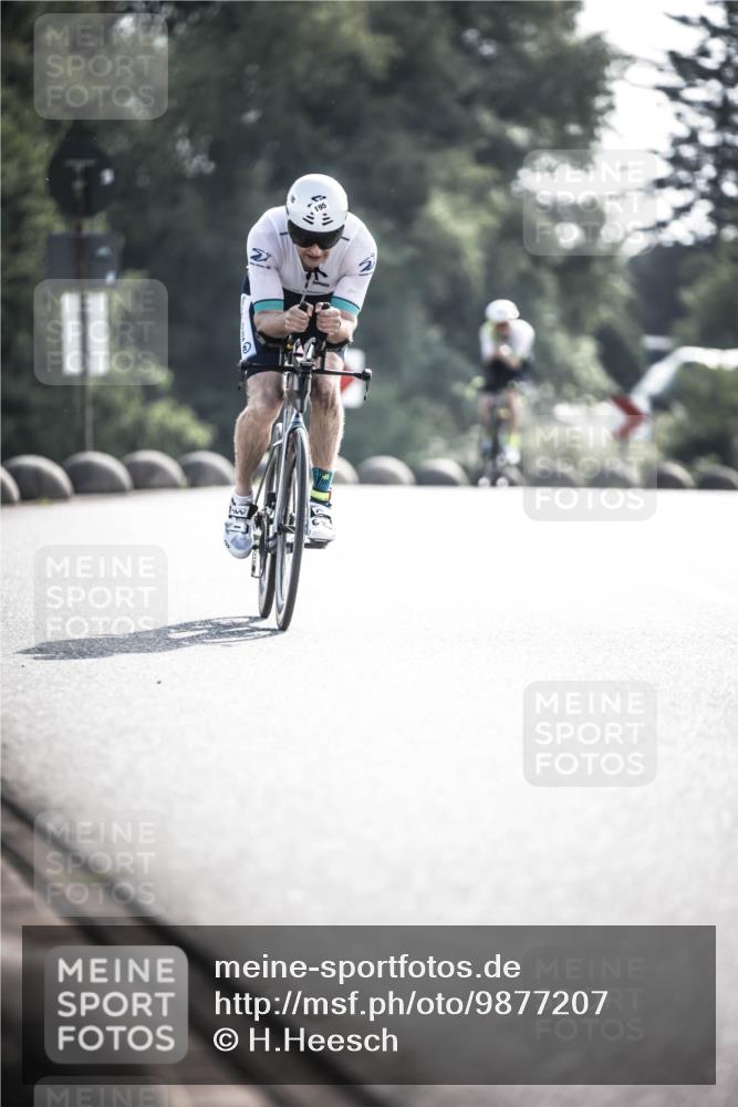 21.06.2026 - 29. Vierlanden-Triathlon H.Heesch http://msf.ph/oto/9877207 21.06.2026 09:02:40 Radfahren 122, 195 meine-sportfotos.de