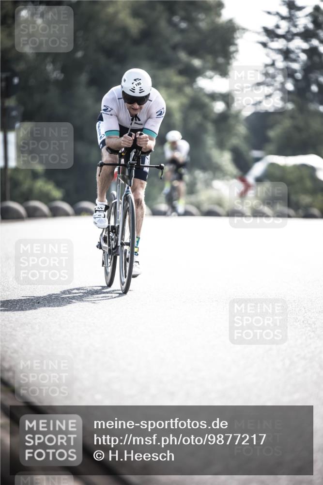 21.06.2026 - 29. Vierlanden-Triathlon H.Heesch http://msf.ph/oto/9877217 21.06.2026 09:02:41 Radfahren 122, 195 meine-sportfotos.de