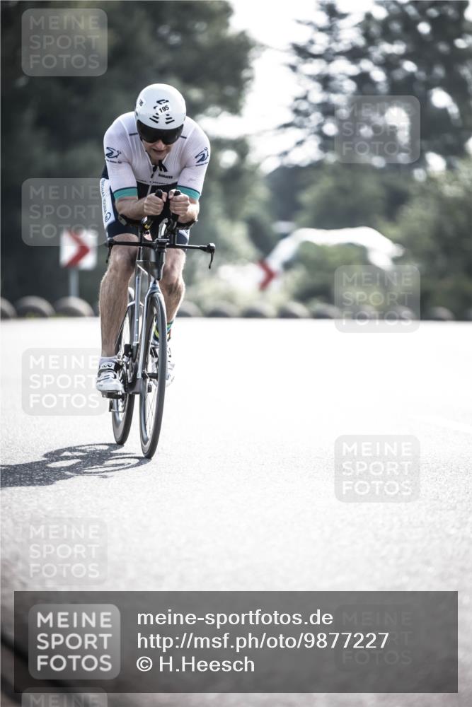 21.06.2026 - 29. Vierlanden-Triathlon H.Heesch http://msf.ph/oto/9877227 21.06.2026 09:02:41 Radfahren 122, 195 meine-sportfotos.de