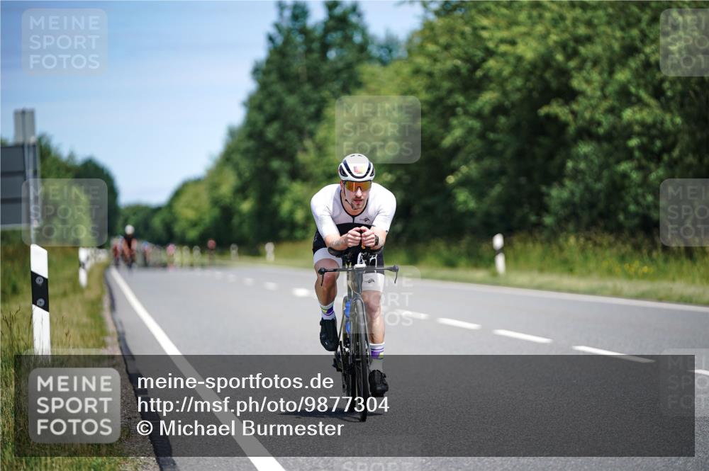 21.06.2026 - Viking Triathlon Michael Burmester http://msf.ph/oto/9877304 21.06.2026 13:00:36 Radfahren 363, 377, 529 meine-sportfotos.de