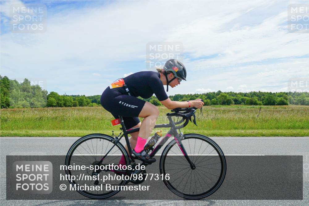 21.06.2026 - Viking Triathlon Michael Burmester http://msf.ph/oto/9877316 21.06.2026 12:02:57 Radfahren 17, 100, 119, 127, 144, 169, 280, 445, 527, 561, 644, 658 meine-sportfotos.de
