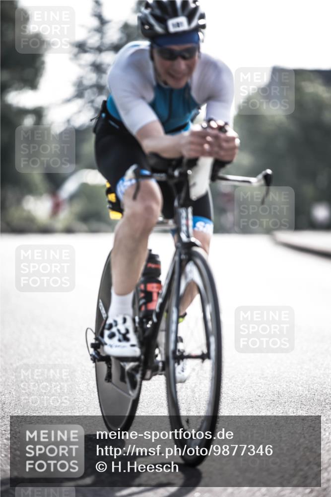 21.06.2026 - 29. Vierlanden-Triathlon H.Heesch http://msf.ph/oto/9877346 21.06.2026 09:03:01 Radfahren 181 meine-sportfotos.de