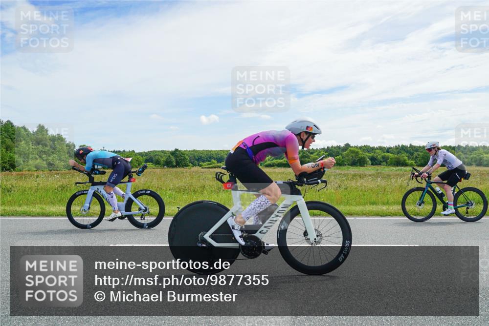 21.06.2026 - Viking Triathlon Michael Burmester http://msf.ph/oto/9877355 21.06.2026 12:03:24 Radfahren 65, 74, 102, 103, 161, 176, 194, 238, 247, 257, 270, 270, 271, 271, 426, 565, 569, 606, 631 meine-sportfotos.de