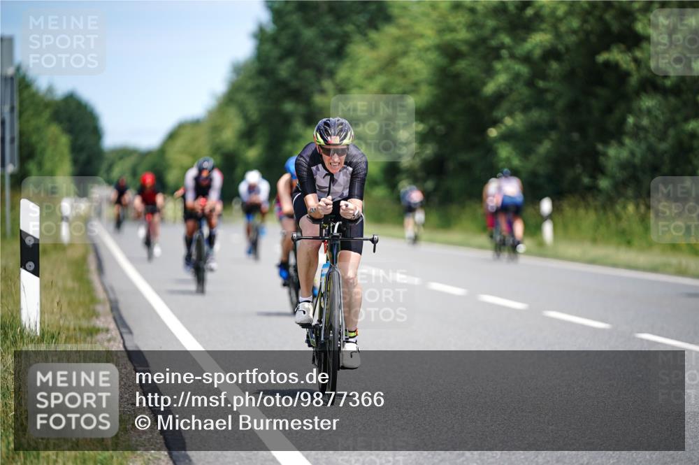 21.06.2026 - Viking Triathlon Michael Burmester http://msf.ph/oto/9877366 21.06.2026 13:00:54 Radfahren 138, 283, 377, 416, 511, 515, 521, 529, 542, 664 meine-sportfotos.de