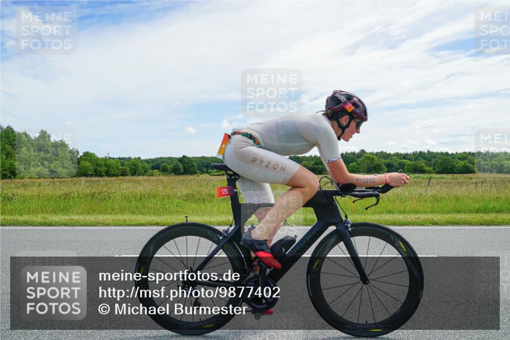 21.06.2026 - Viking Triathlon Michael Burmester http://msf.ph/oto/9877402 21.06.2026 12:04:34 Radfahren 73, 75, 78, 78, 96, 126, 172, 252, 613, 659, 659, 665 meine-sportfotos.de