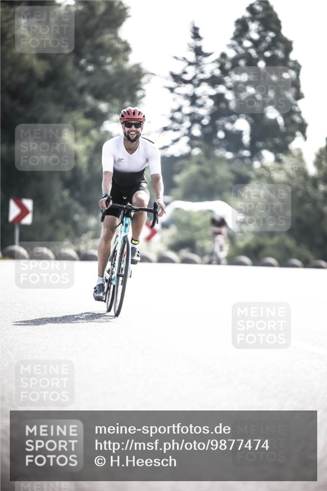21.06.2026 - 29. Vierlanden-Triathlon H.Heesch http://msf.ph/oto/9877474 21.06.2026 09:03:37 Radfahren 33, 126 meine-sportfotos.de