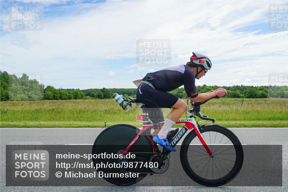 21.06.2026 - Viking Triathlon Michael Burmester http://msf.ph/oto/9877480 21.06.2026 12:05:33 Radfahren 16, 41, 53, 56, 86, 94, 132, 136, 165, 189, 198, 219, 239, 304, 364, 382, 407, 429, 442, 456, 474, 571, 634, 668 meine-sportfotos.de
