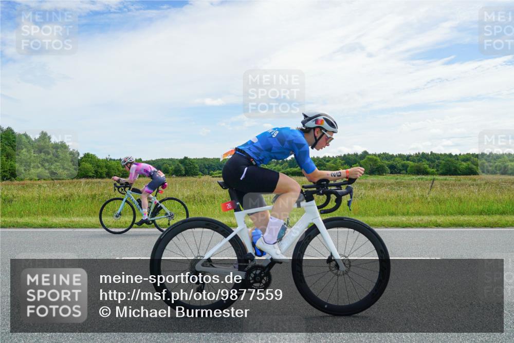 21.06.2026 - Viking Triathlon Michael Burmester http://msf.ph/oto/9877559 21.06.2026 12:06:07 Radfahren 26, 38, 455, 532, 625 meine-sportfotos.de