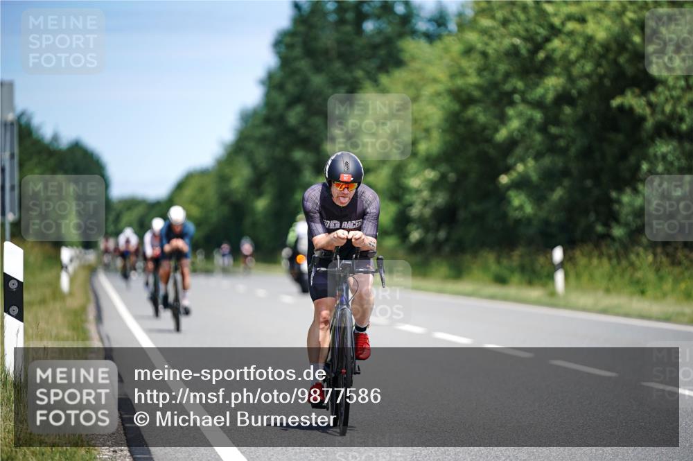21.06.2026 - Viking Triathlon Michael Burmester http://msf.ph/oto/9877586 21.06.2026 13:02:44 Radfahren 193, 272, 333, 607, 628 meine-sportfotos.de