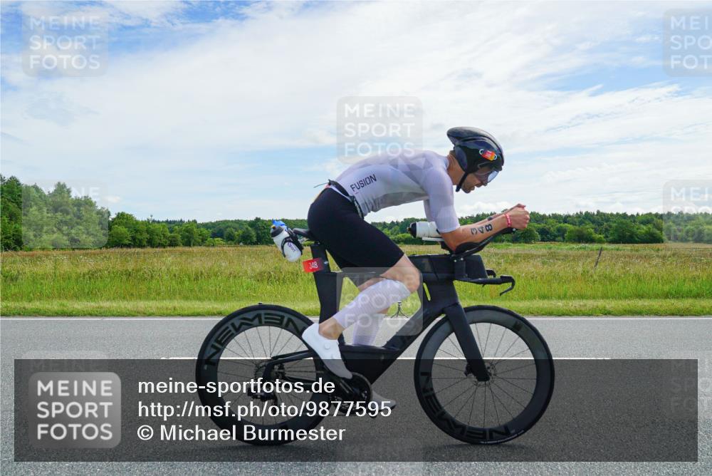 21.06.2026 - Viking Triathlon Michael Burmester http://msf.ph/oto/9877595 21.06.2026 12:07:13 Radfahren 44, 60, 166, 212, 267, 316, 348, 387, 419, 608, 615 meine-sportfotos.de