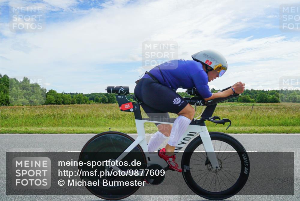 21.06.2026 - Viking Triathlon Michael Burmester http://msf.ph/oto/9877609 21.06.2026 12:07:17 Radfahren 44, 60, 166, 212, 245, 267, 316, 348, 387, 419, 562, 608, 615 meine-sportfotos.de
