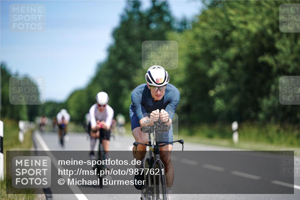 21.06.2026 - Viking Triathlon Michael Burmester http://msf.ph/oto/9877621 21.06.2026 13:02:47 Radfahren 193, 272, 333, 448, 607, 628 meine-sportfotos.de