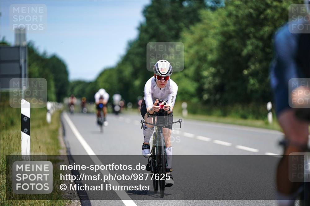 21.06.2026 - Viking Triathlon Michael Burmester http://msf.ph/oto/9877625 21.06.2026 13:02:48 Radfahren 193, 272, 333, 417, 448, 607, 628 meine-sportfotos.de