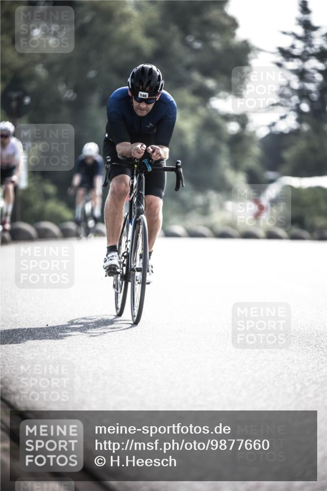 21.06.2026 - 29. Vierlanden-Triathlon H.Heesch http://msf.ph/oto/9877660 21.06.2026 09:04:43 Radfahren 50, 81, 98, 146 meine-sportfotos.de