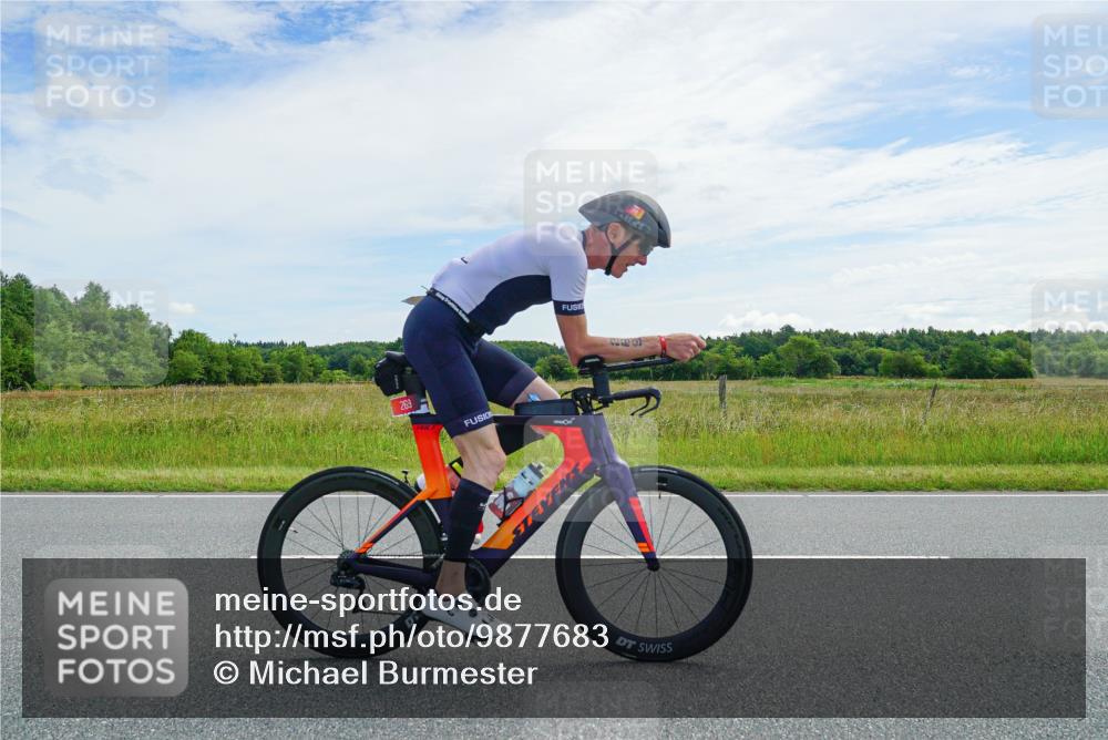 21.06.2026 - Viking Triathlon Michael Burmester http://msf.ph/oto/9877683 21.06.2026 12:07:59 Radfahren 24, 259, 269, 335, 422, 545, 622 meine-sportfotos.de