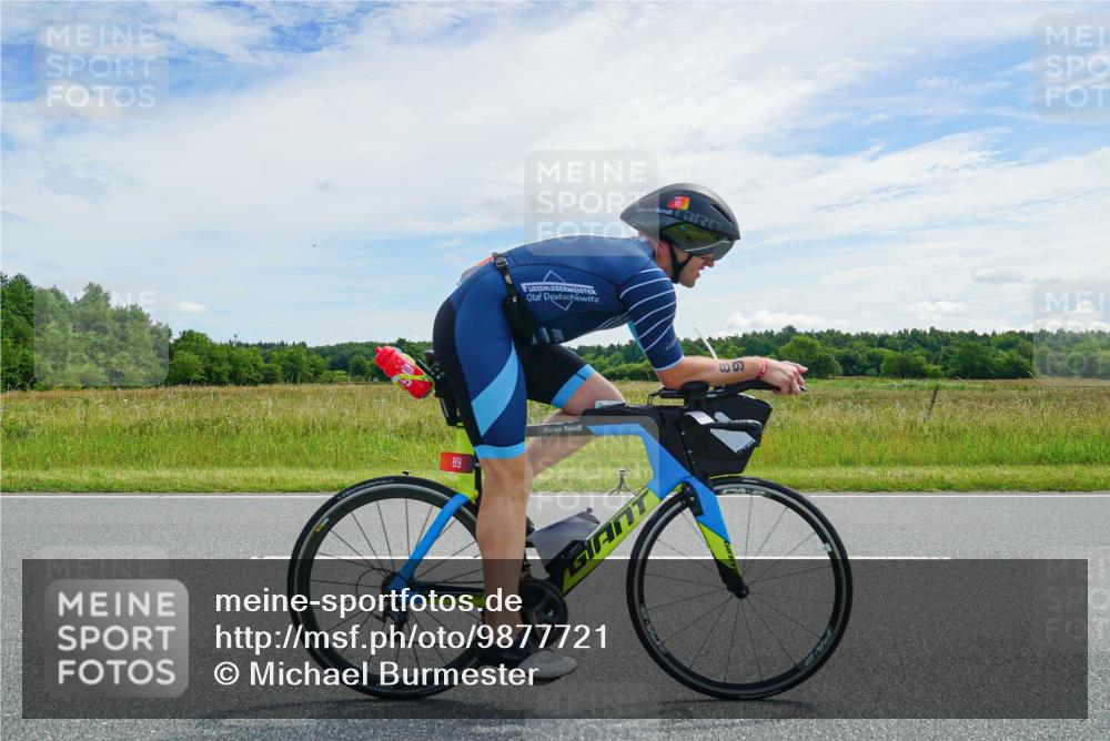 21.06.2026 - Viking Triathlon Michael Burmester http://msf.ph/oto/9877721 21.06.2026 12:08:45 Radfahren 68, 72, 89, 123, 123, 224, 266, 295, 370, 409, 409, 427, 427 meine-sportfotos.de