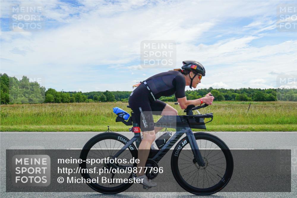 21.06.2026 - Viking Triathlon Michael Burmester http://msf.ph/oto/9877796 21.06.2026 12:10:29 Radfahren 99, 106, 203, 255, 298, 307, 471, 483, 483, 610 meine-sportfotos.de