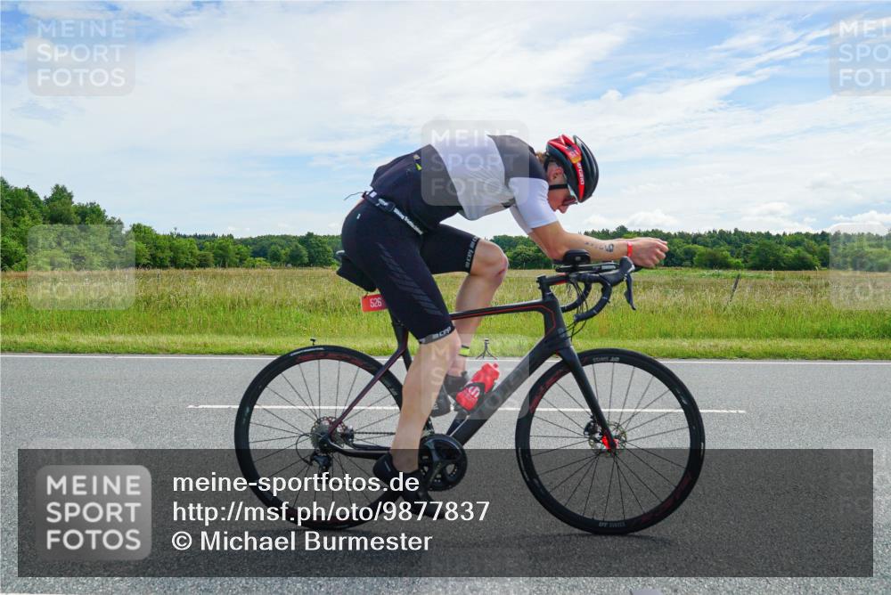 21.06.2026 - Viking Triathlon Michael Burmester http://msf.ph/oto/9877837 21.06.2026 12:10:57 Radfahren 95, 199, 203, 227, 244, 250, 265, 283, 433, 459, 526, 557, 560, 619 meine-sportfotos.de