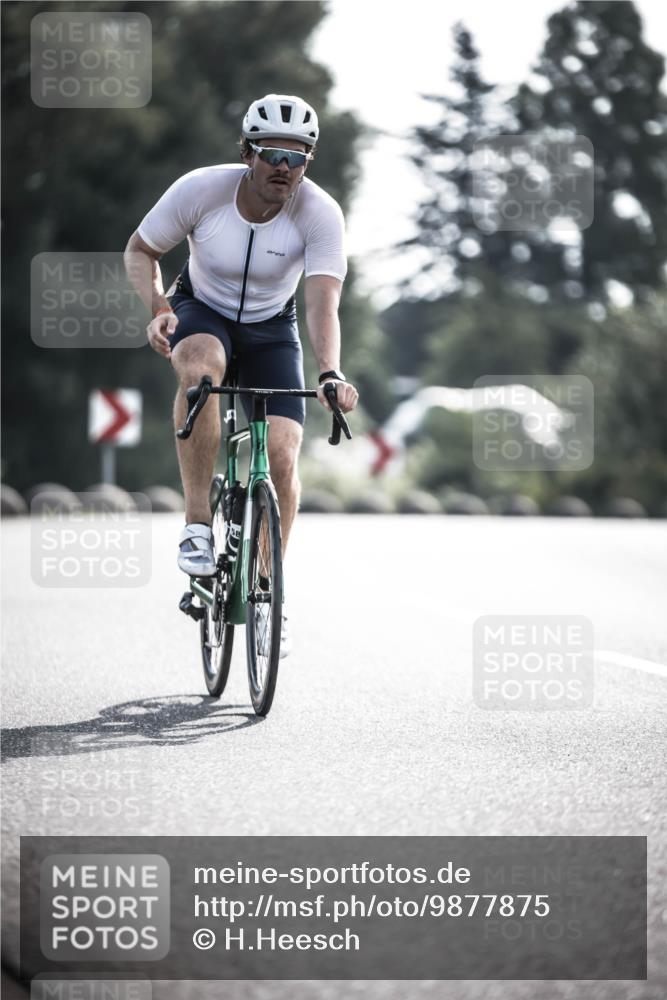 21.06.2026 - 29. Vierlanden-Triathlon H.Heesch http://msf.ph/oto/9877875 21.06.2026 09:05:32 Radfahren 58 meine-sportfotos.de