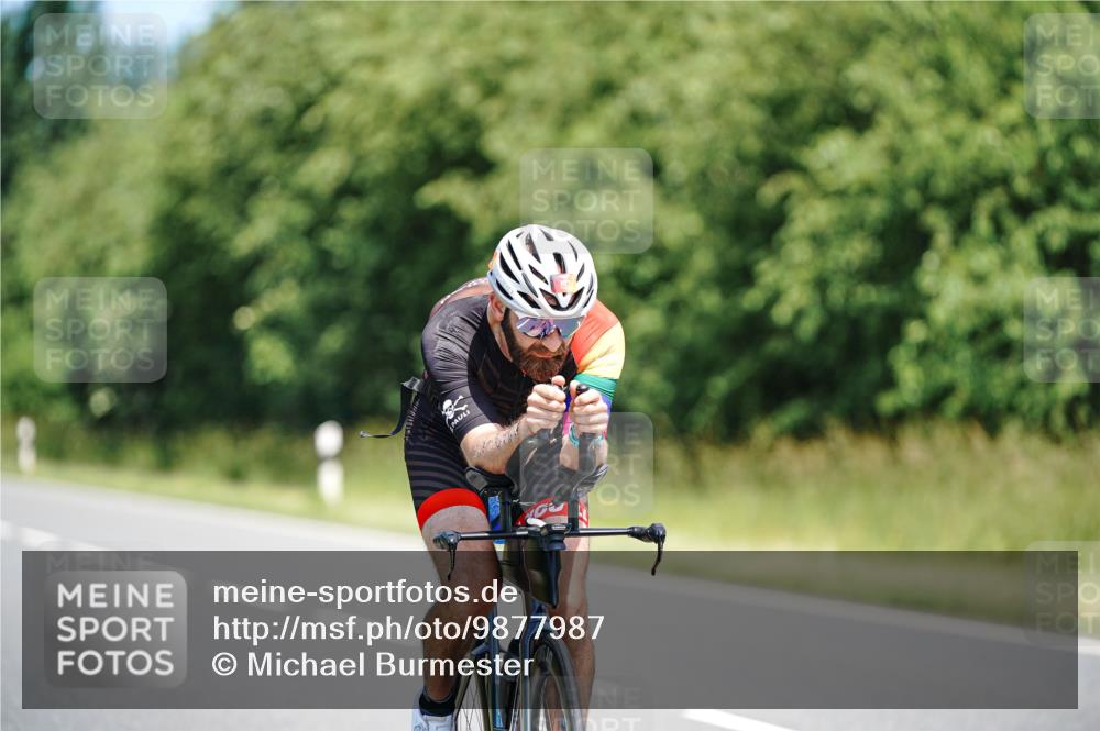 21.06.2026 - Viking Triathlon Michael Burmester http://msf.ph/oto/9877987 21.06.2026 13:06:10 Radfahren 231, 253, 264, 347, 421, 469, 509 meine-sportfotos.de