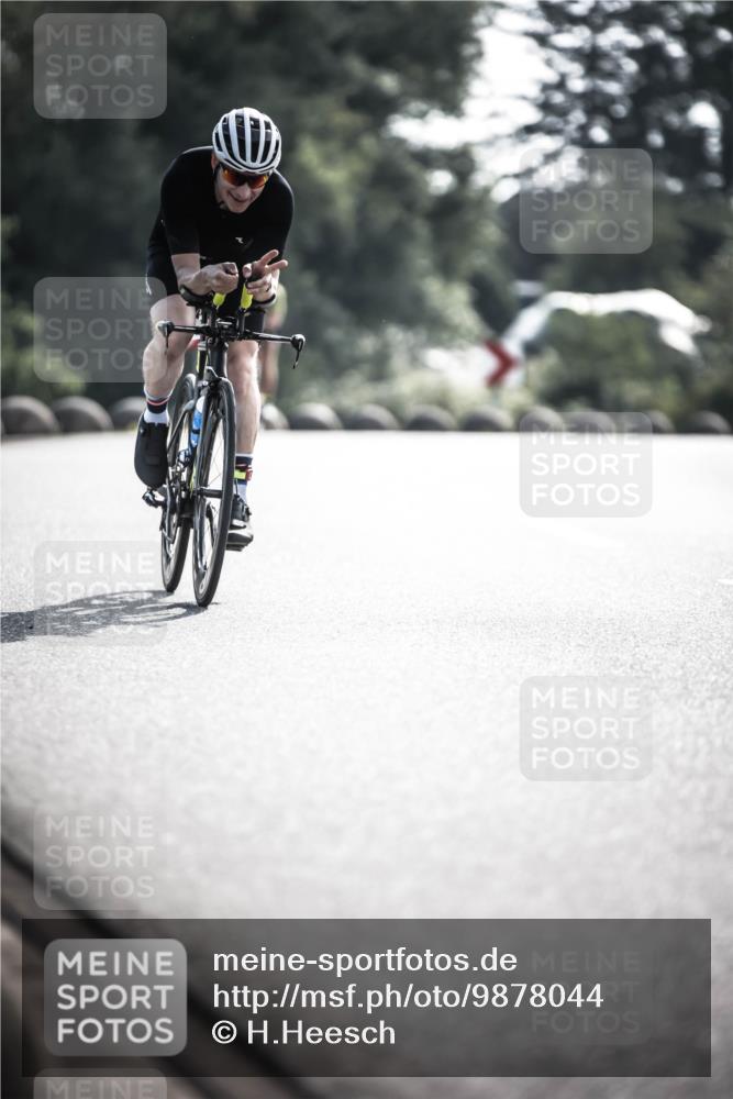 21.06.2026 - 29. Vierlanden-Triathlon H.Heesch http://msf.ph/oto/9878044 21.06.2026 09:06:10 Radfahren 92, 191 meine-sportfotos.de