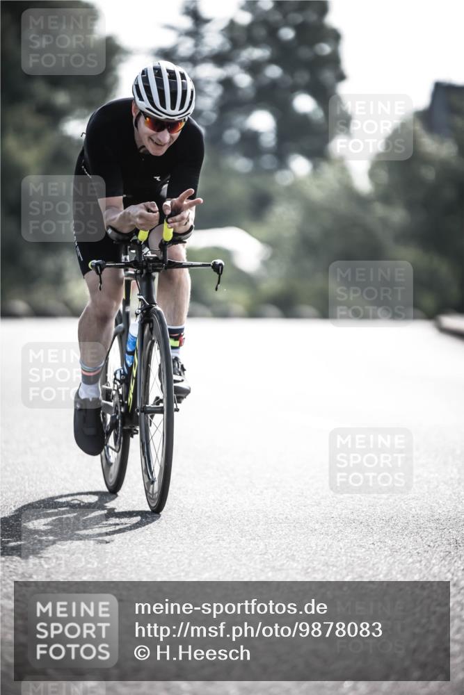 21.06.2026 - 29. Vierlanden-Triathlon H.Heesch http://msf.ph/oto/9878083 21.06.2026 09:06:11 Radfahren 92, 191 meine-sportfotos.de