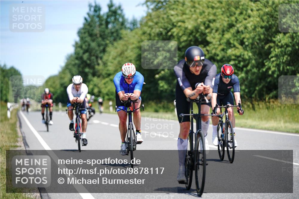 21.06.2026 - Viking Triathlon Michael Burmester http://msf.ph/oto/9878117 21.06.2026 13:06:47 Radfahren 59, 222, 233, 369, 374, 516, 523, 564, 636 meine-sportfotos.de