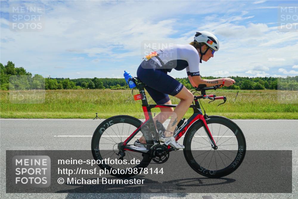 21.06.2026 - Viking Triathlon Michael Burmester http://msf.ph/oto/9878144 21.06.2026 12:13:49 Radfahren 156, 254, 254, 393, 449, 482, 489, 515, 629, 641, 653 meine-sportfotos.de