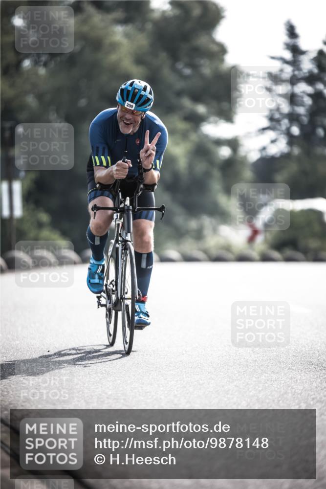 21.06.2026 - 29. Vierlanden-Triathlon H.Heesch http://msf.ph/oto/9878148 21.06.2026 09:06:56 Radfahren 200 meine-sportfotos.de