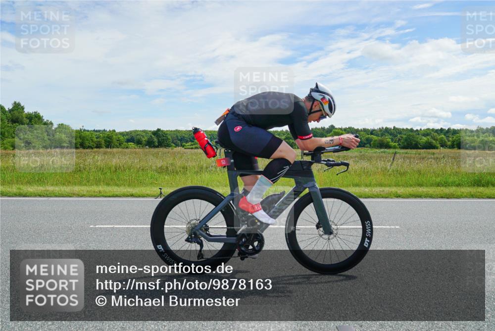 21.06.2026 - Viking Triathlon Michael Burmester http://msf.ph/oto/9878163 21.06.2026 12:14:12 Radfahren 61, 93, 564, 653 meine-sportfotos.de